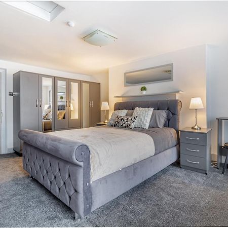 Whiskawaystays - Foregate Street - Apartment 5 Вустер Экстерьер фото